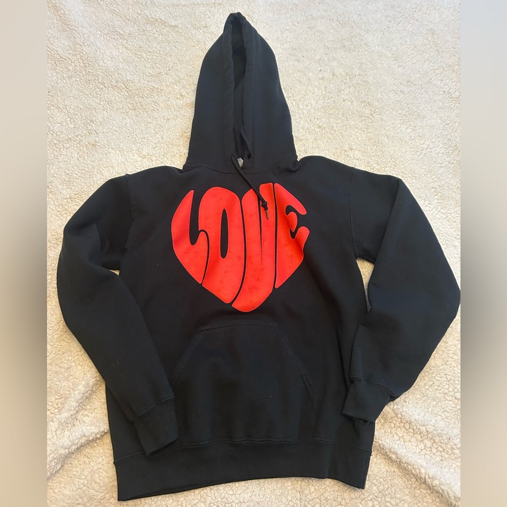 Love hoodie
